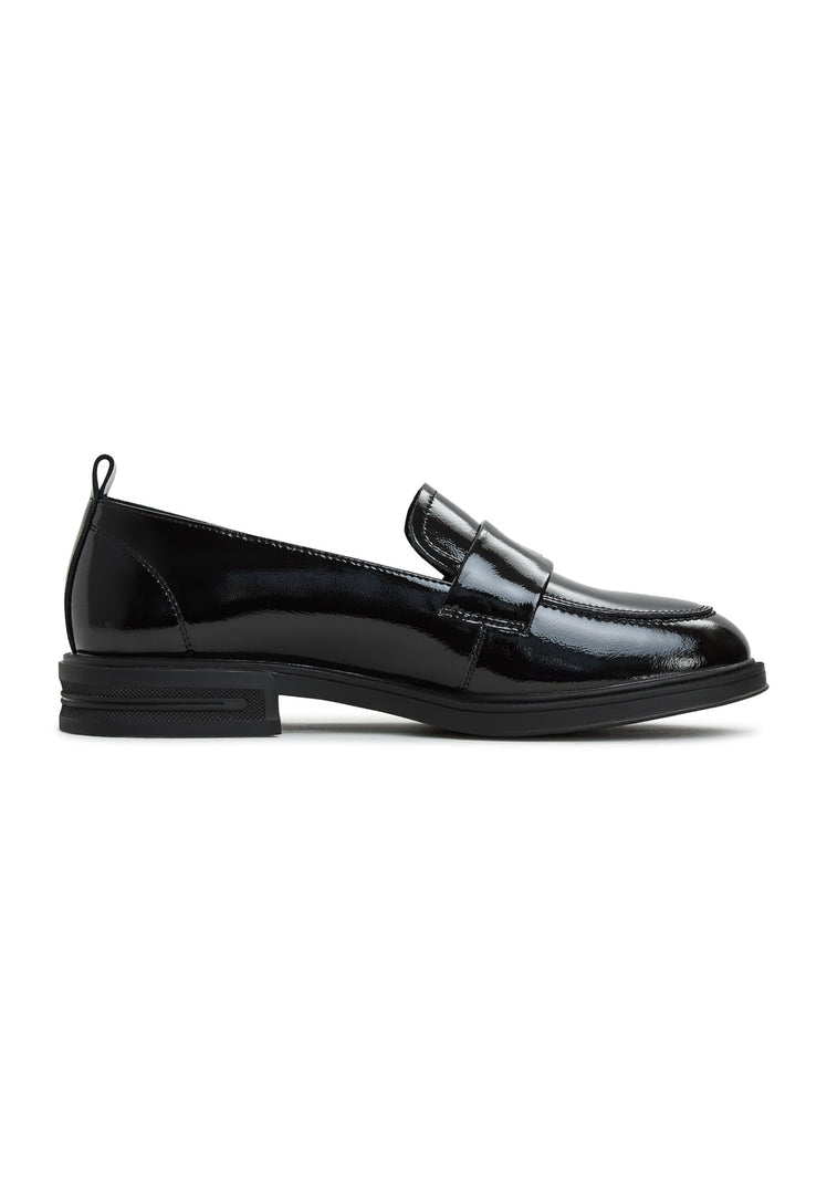 A stylish pair of black block heel loafers for women, perfect for both fashion-forward looks and comfortable heels enthusiasts.