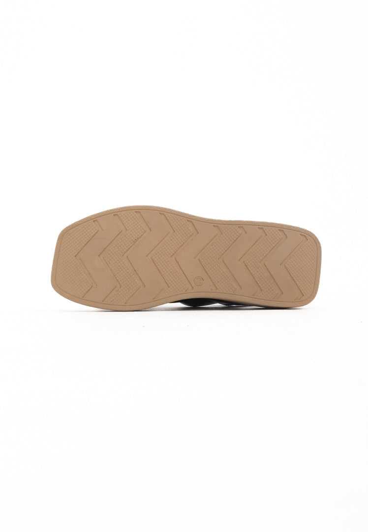 A pair of stylish black platform sandals for women, perfect for a casual and comfortable look.