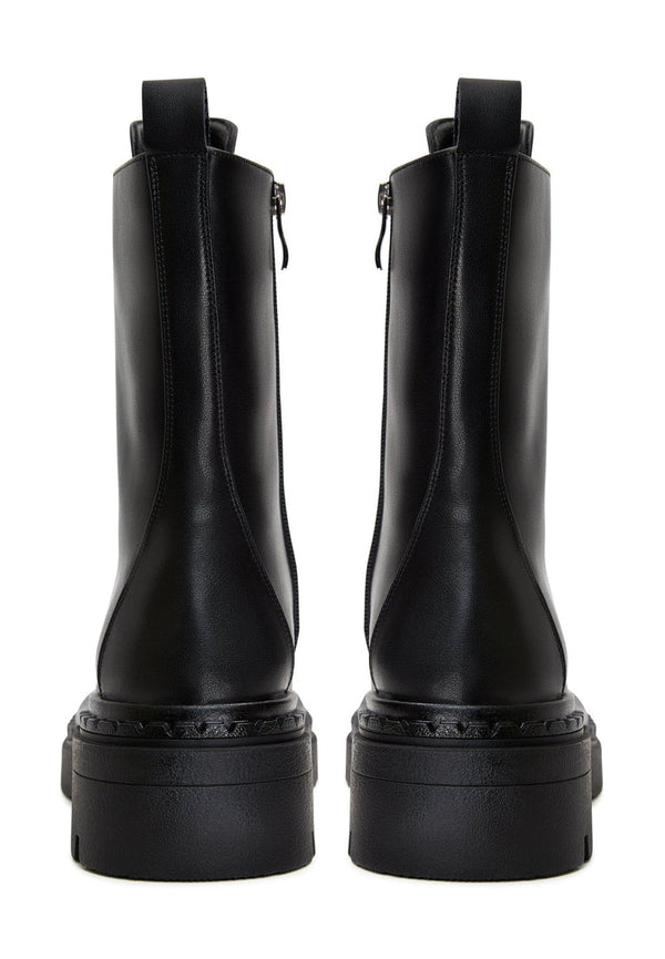 Elegantes botines con cordones