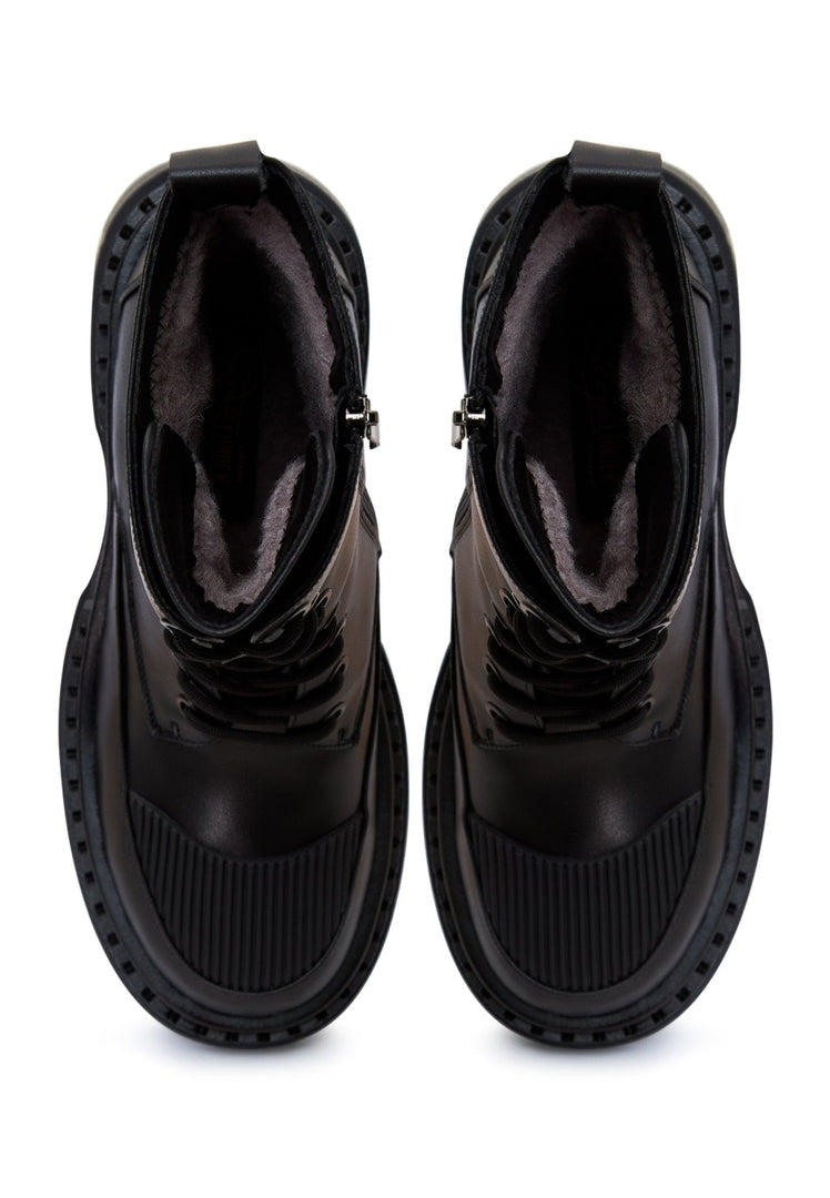 Elegant Lace-up Ankle Boots - Black