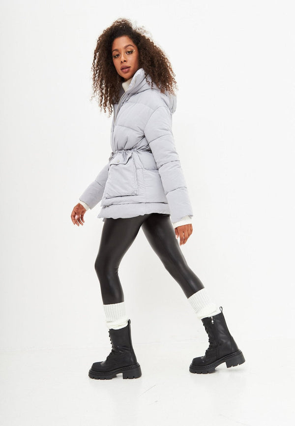 Elegantes botines con cordones