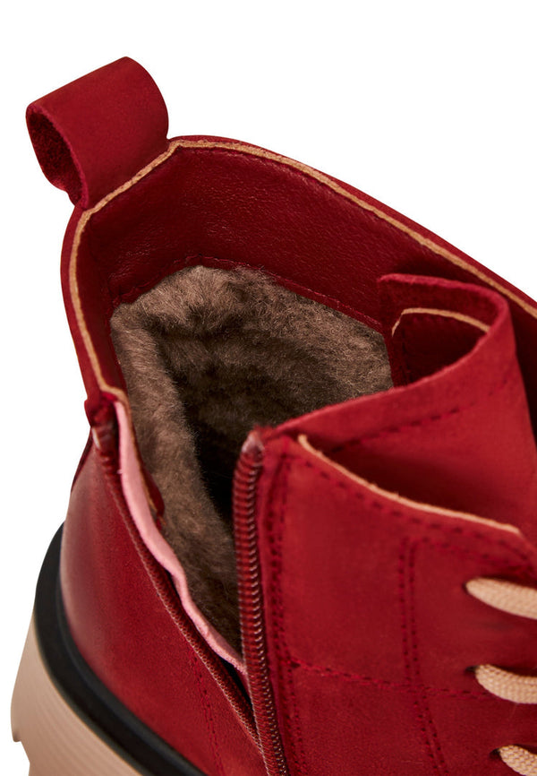 Lediga ankelstövlar med plattform