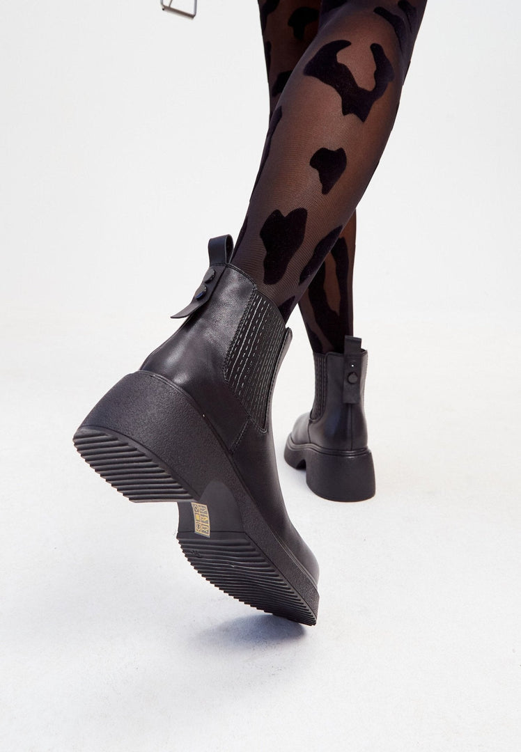 Leren plateaulaarzen