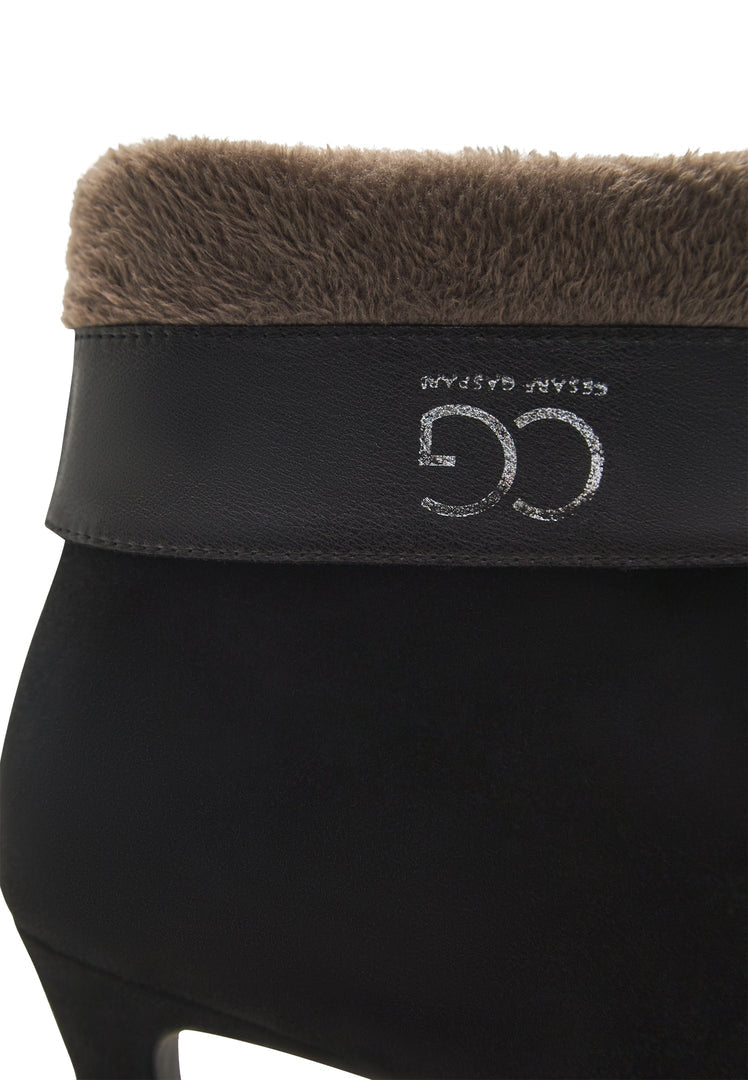 Kitten Heel Stiefelette Dolly - Schwarz