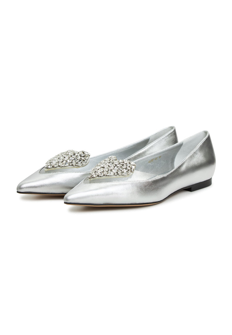A stylish pair of women's flat sole silver ballerinas, the Camila ballerinas, perfect for any occasion.