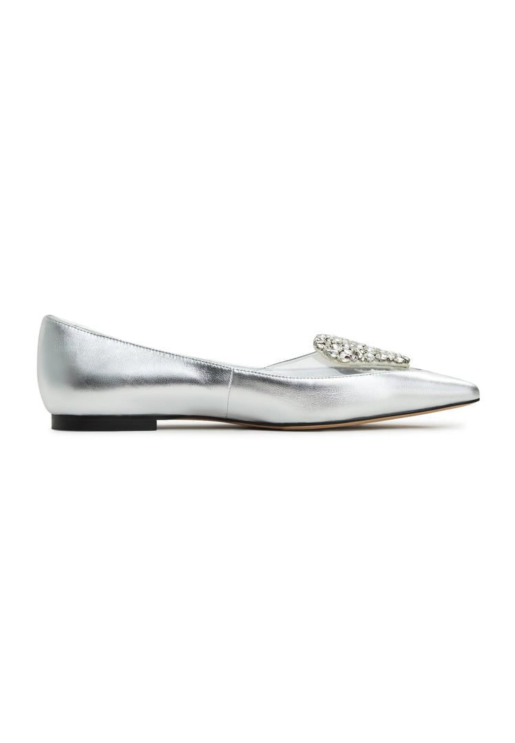 A pair of stylish silver Camila ballerinas with a flat sole, perfect for women looking for metallic ballet flats.