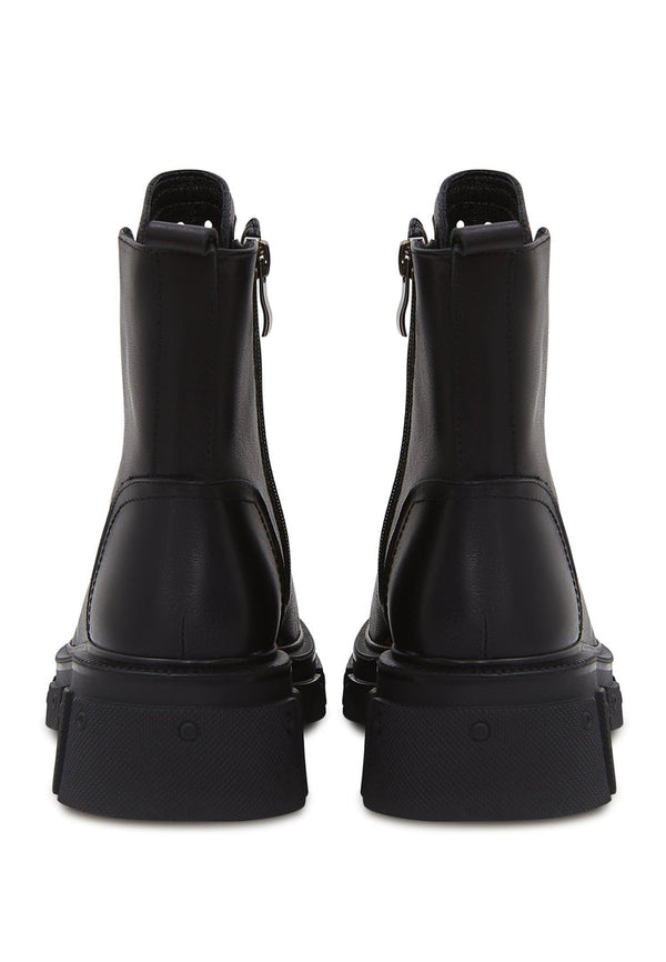 Botines clásicos con tacón en bloque