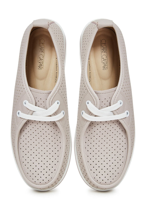 Klassieke leren schoenen