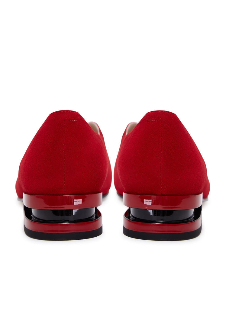 Ballerinor i mocka med spetsig tå