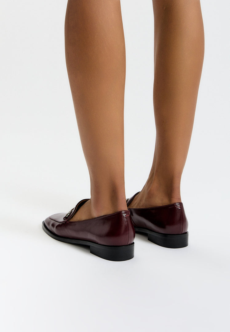 Equestrian Chic Loafers - Bordeaux