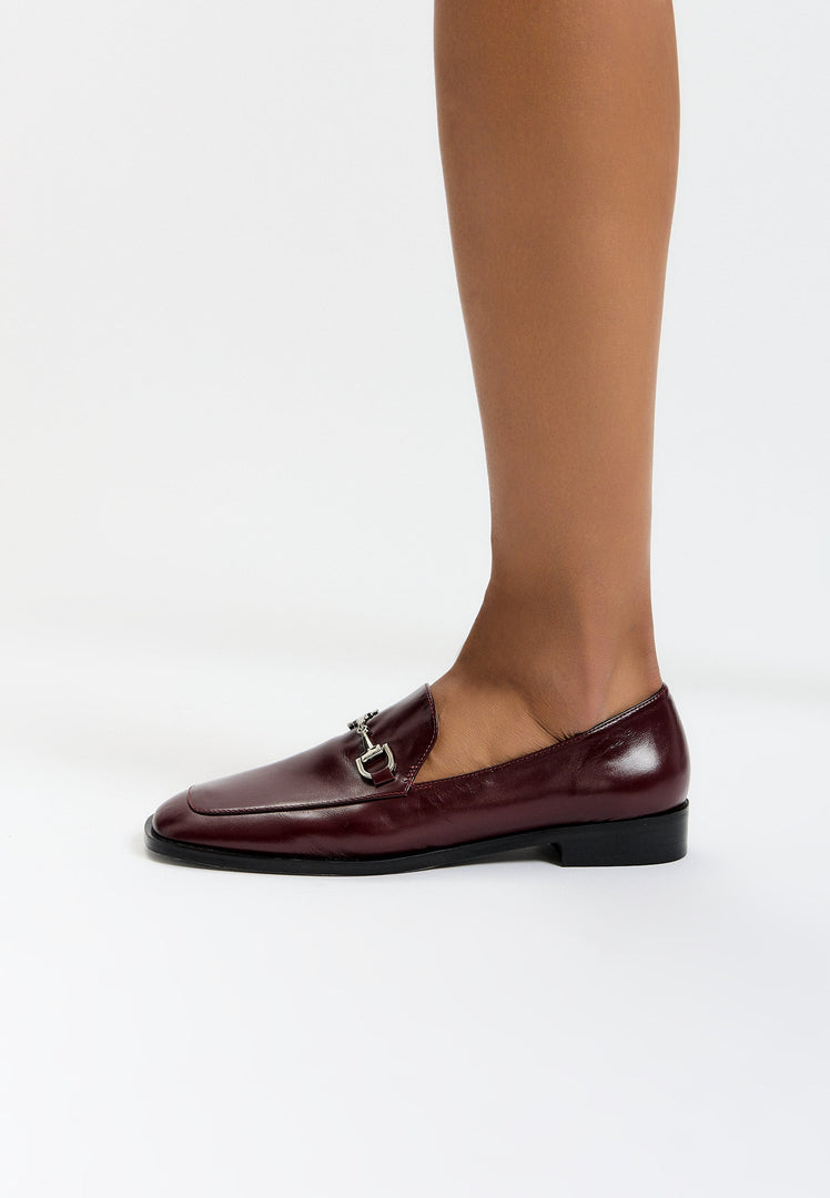Equestrian Chic Loafers - Bordeaux
