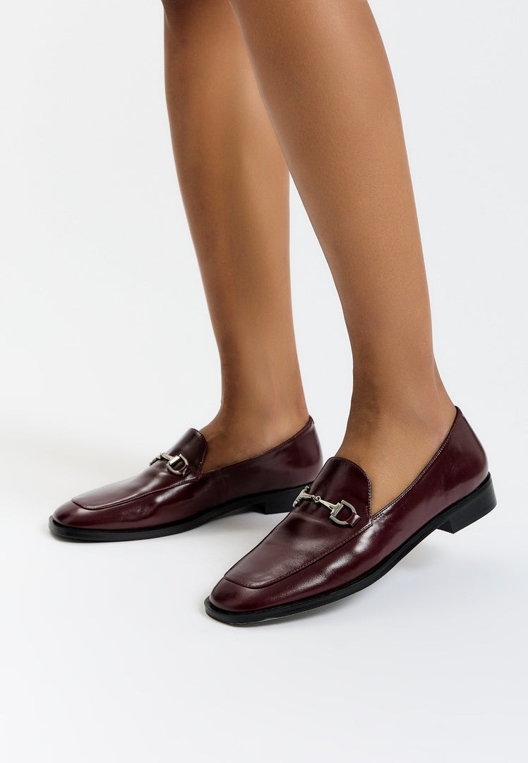 Equestrian Chic Loafers - Bordeaux