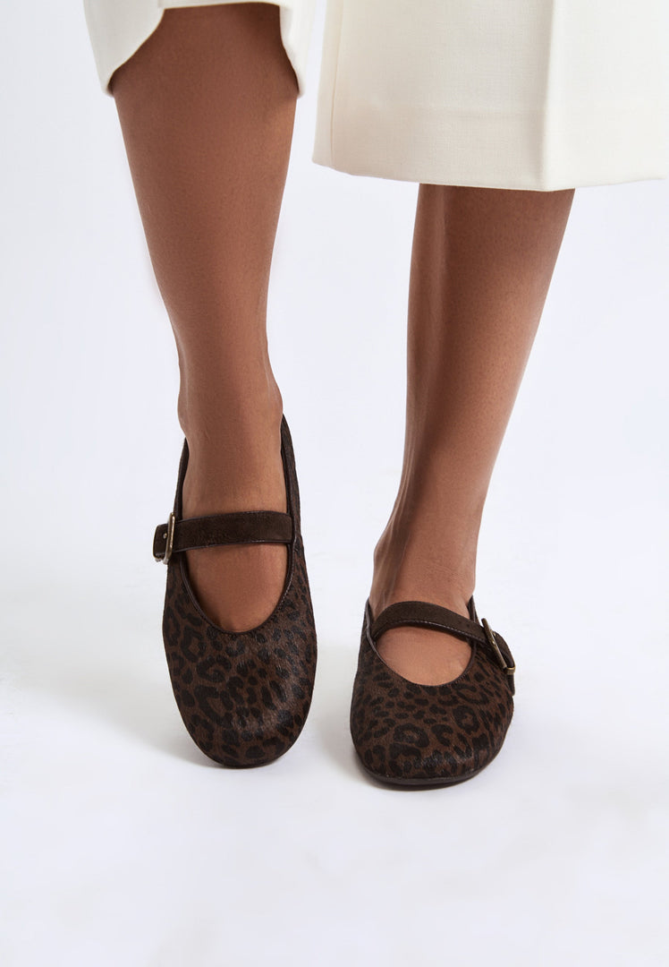 Chic Mary Jane Flats - Leopard