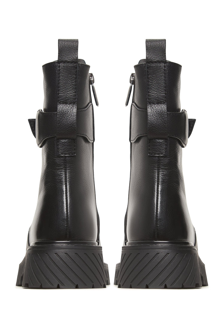 Robuste Schnürstiefel Betty mit Innensohle aus Wolle - Schwarz