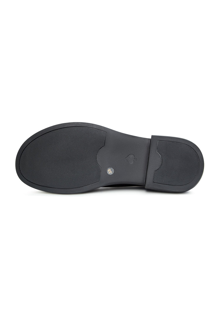A stylish pair of men's black slip-on loafers, the perfect choice for classic and comfortable style.