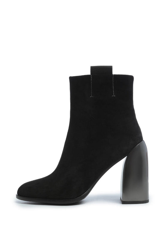 Bottines à talons carrés en daim noir