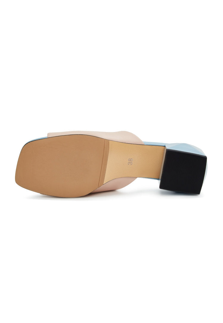 Farverige sandaler