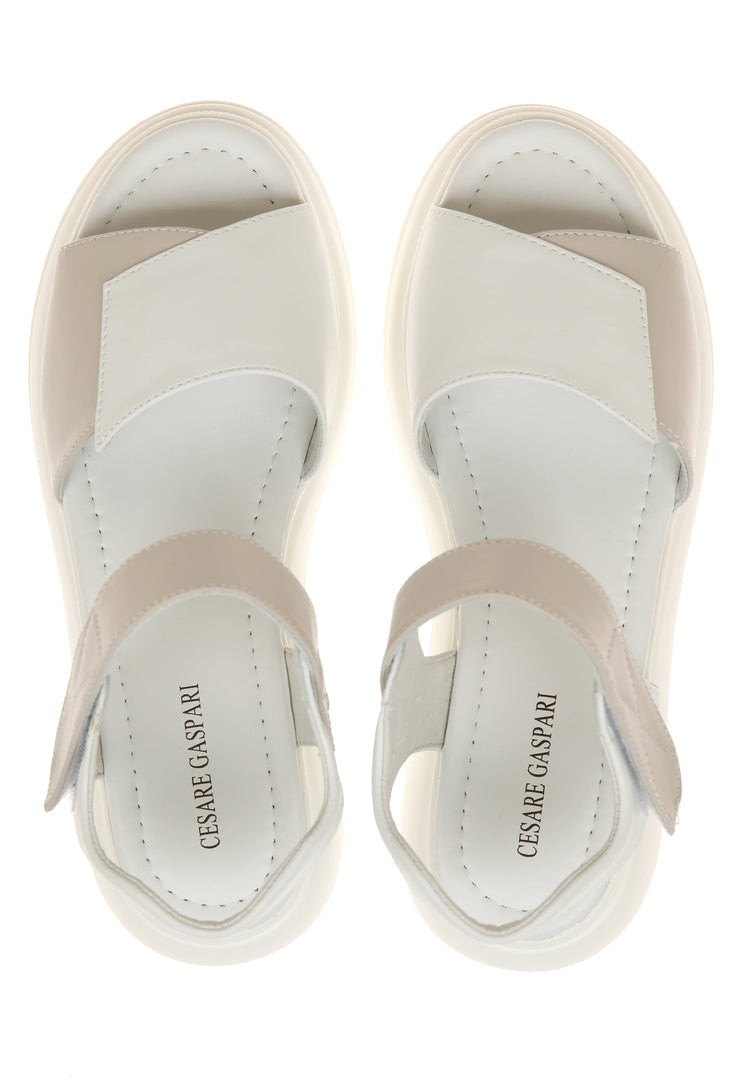 Semelle compensée en cuir Sandales