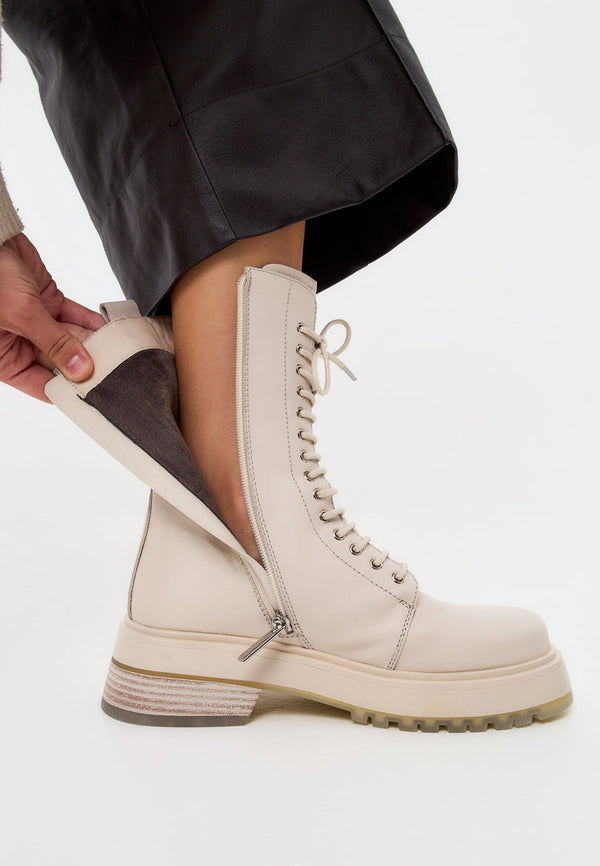 Ankelstøvler med snøre i læder - Beige