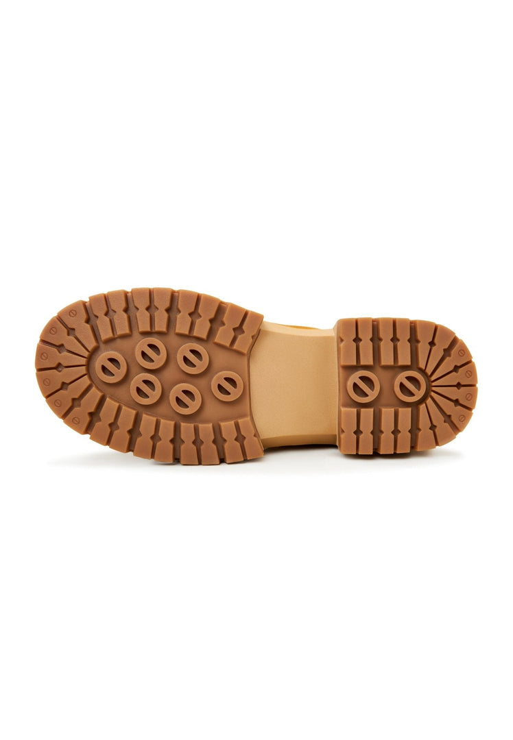 Schnürstiefeletten