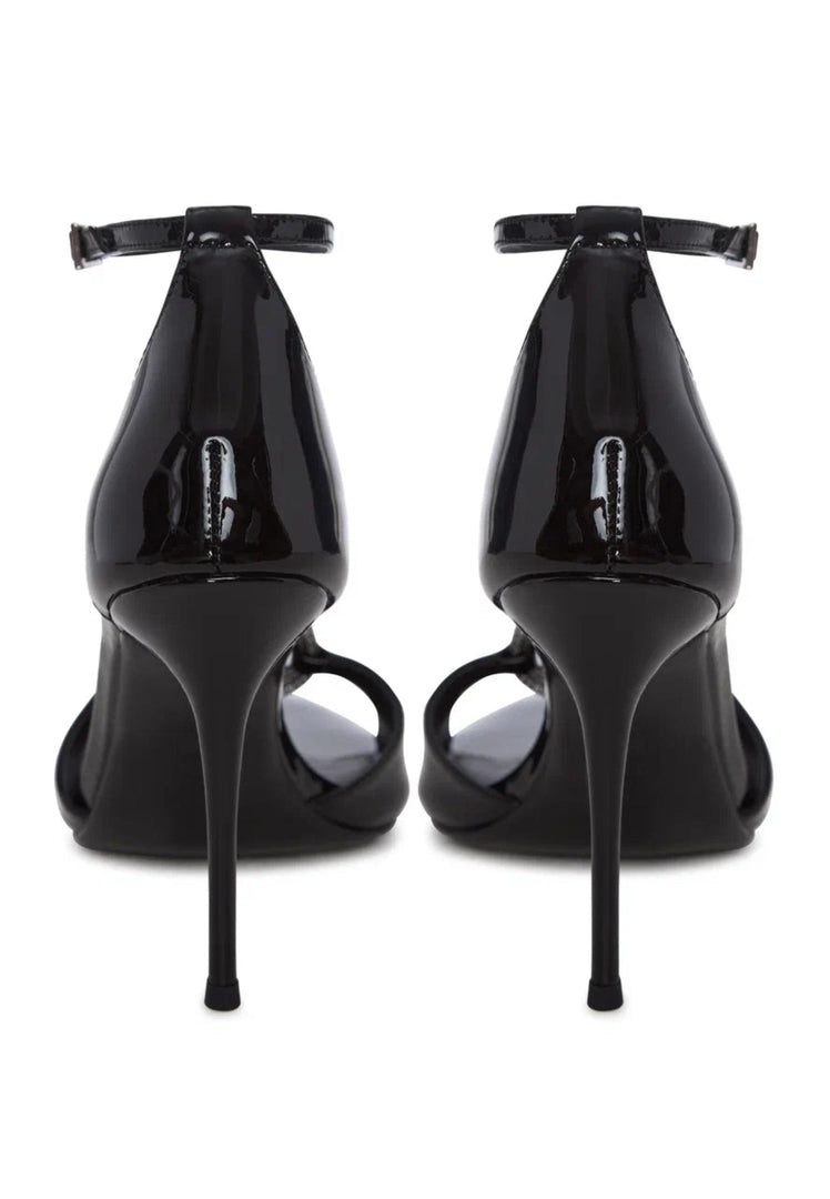 Chain Reaction Pumps