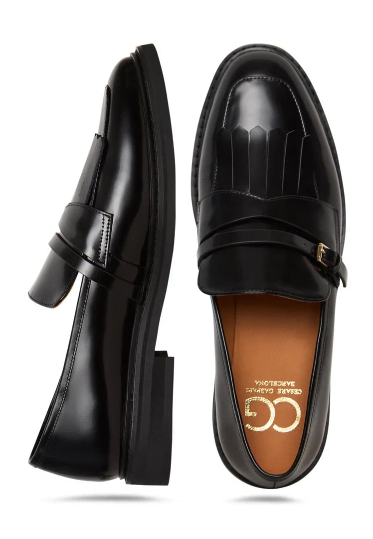 Classic Fringe Loafers