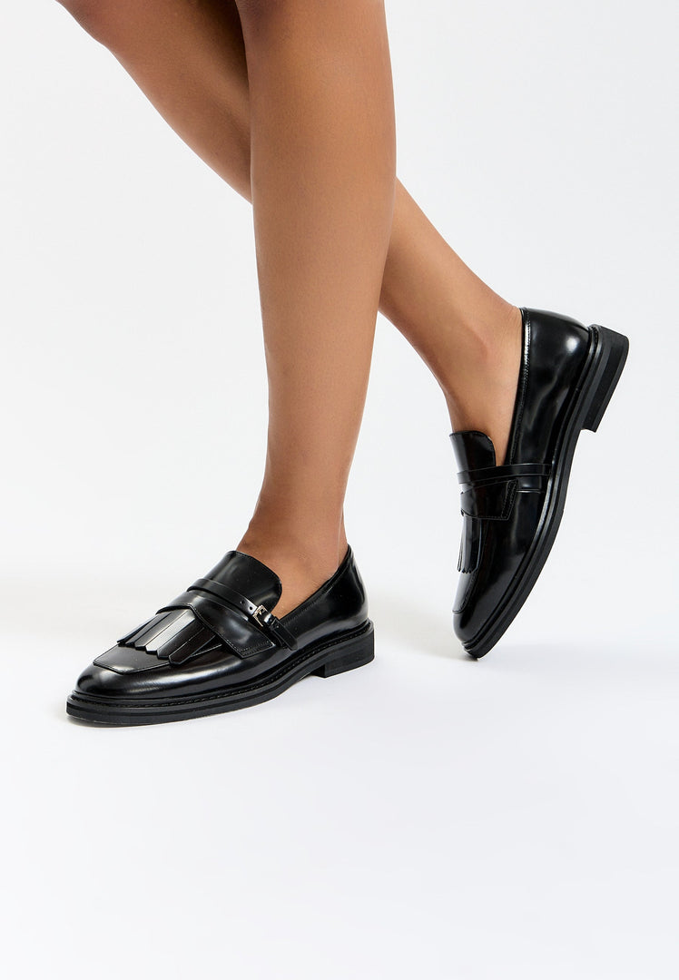 Classic Fringe Loafers
