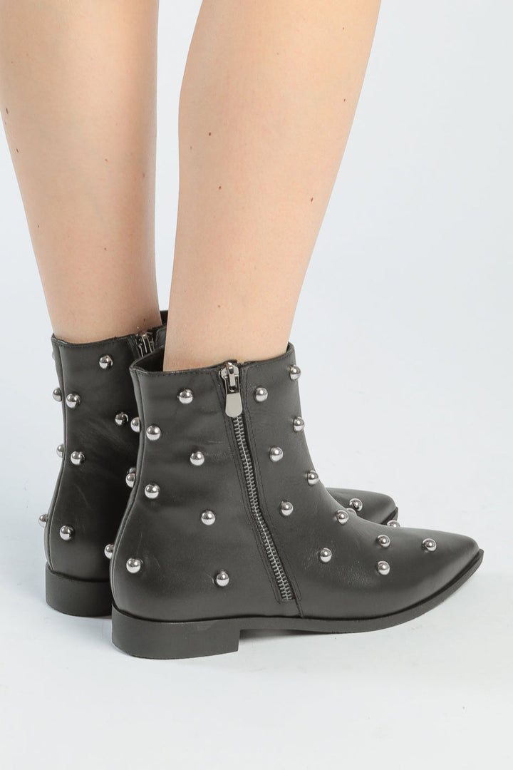 Nieten-Stiefeletten Rebel