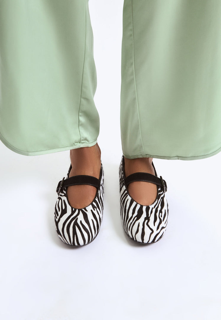 Chic Mary Jane Flats - Zebra