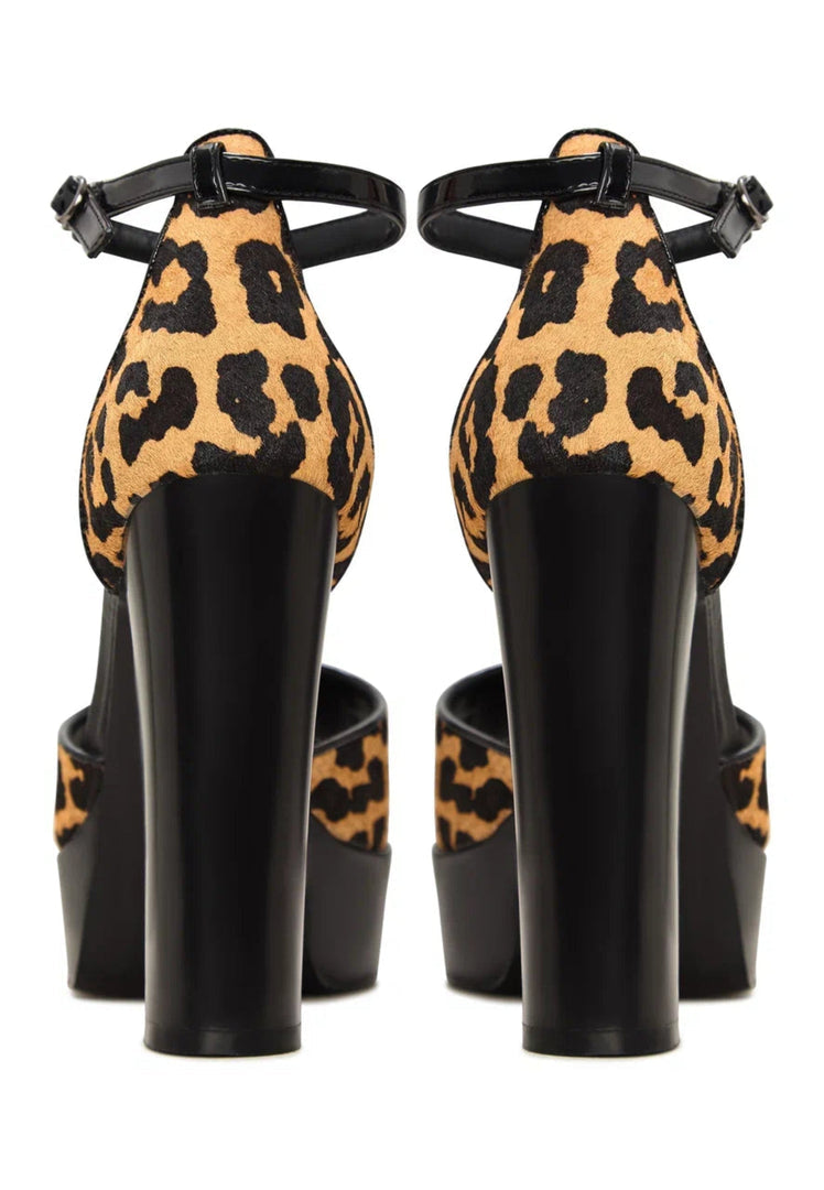 Charm Block Heel Pumps - Leopard