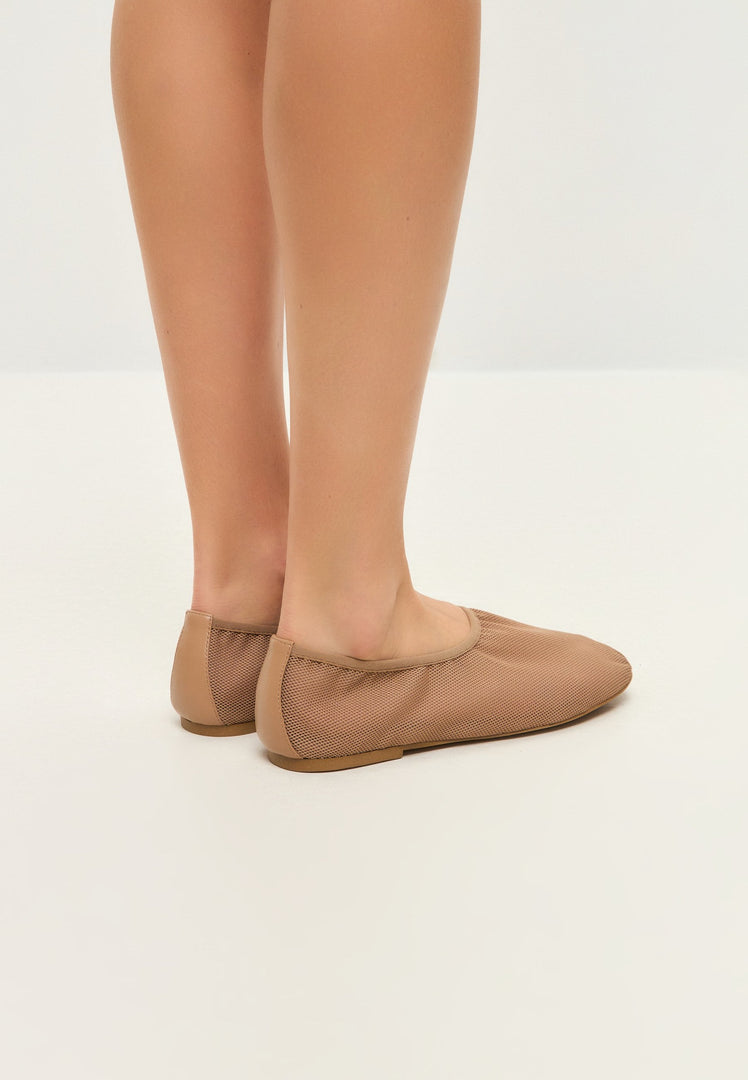Mesh-Ballettflaschen zum Hineinschlüpfen - Beige