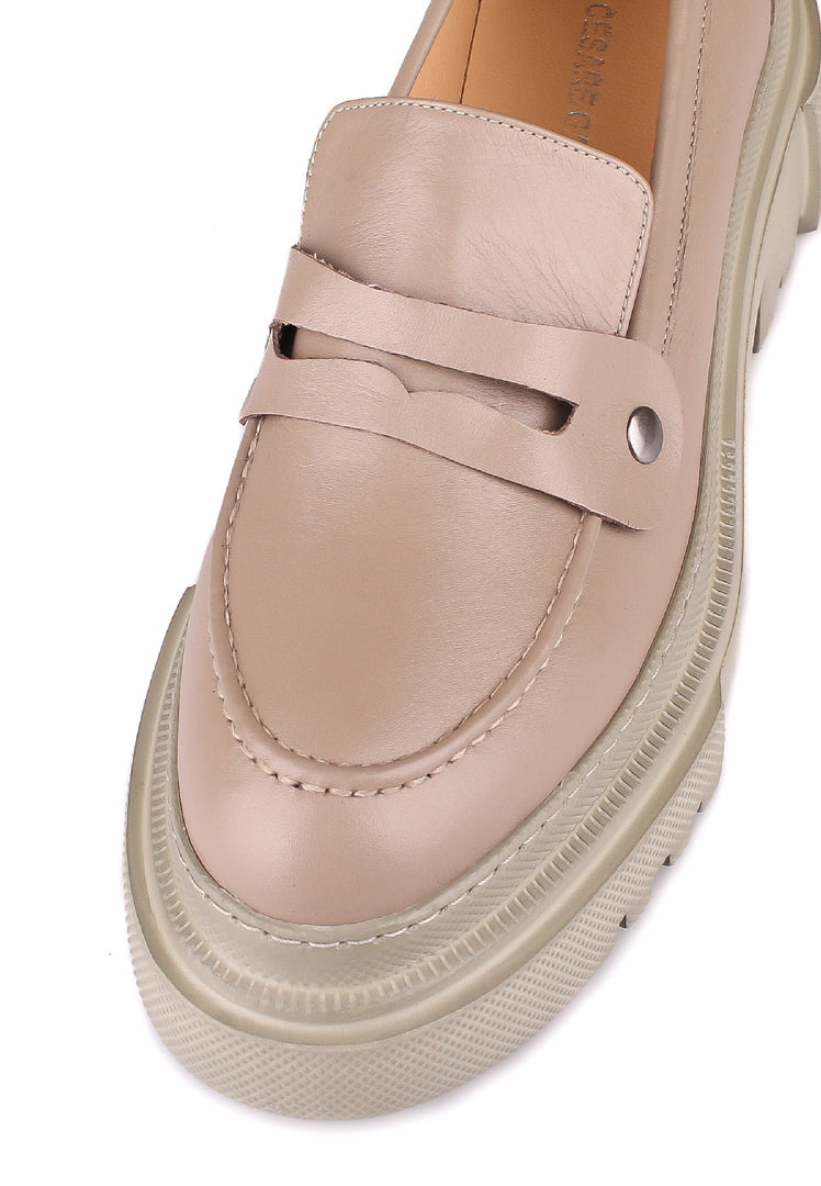 Klobige Loafers mit Kettendetails - Beige