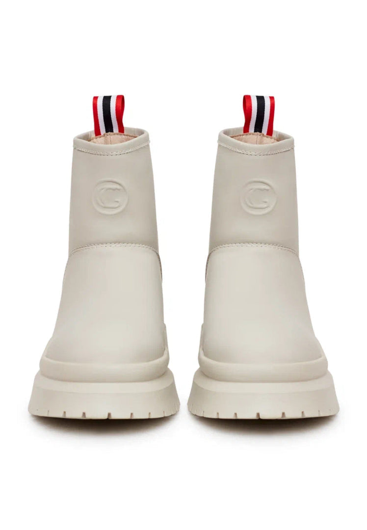 Classic Winter Pull-On Boots - White