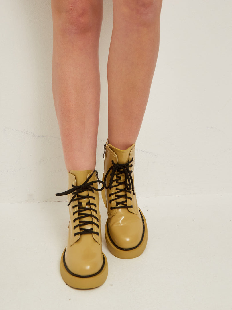 Chic Ankle Boots - Yellow