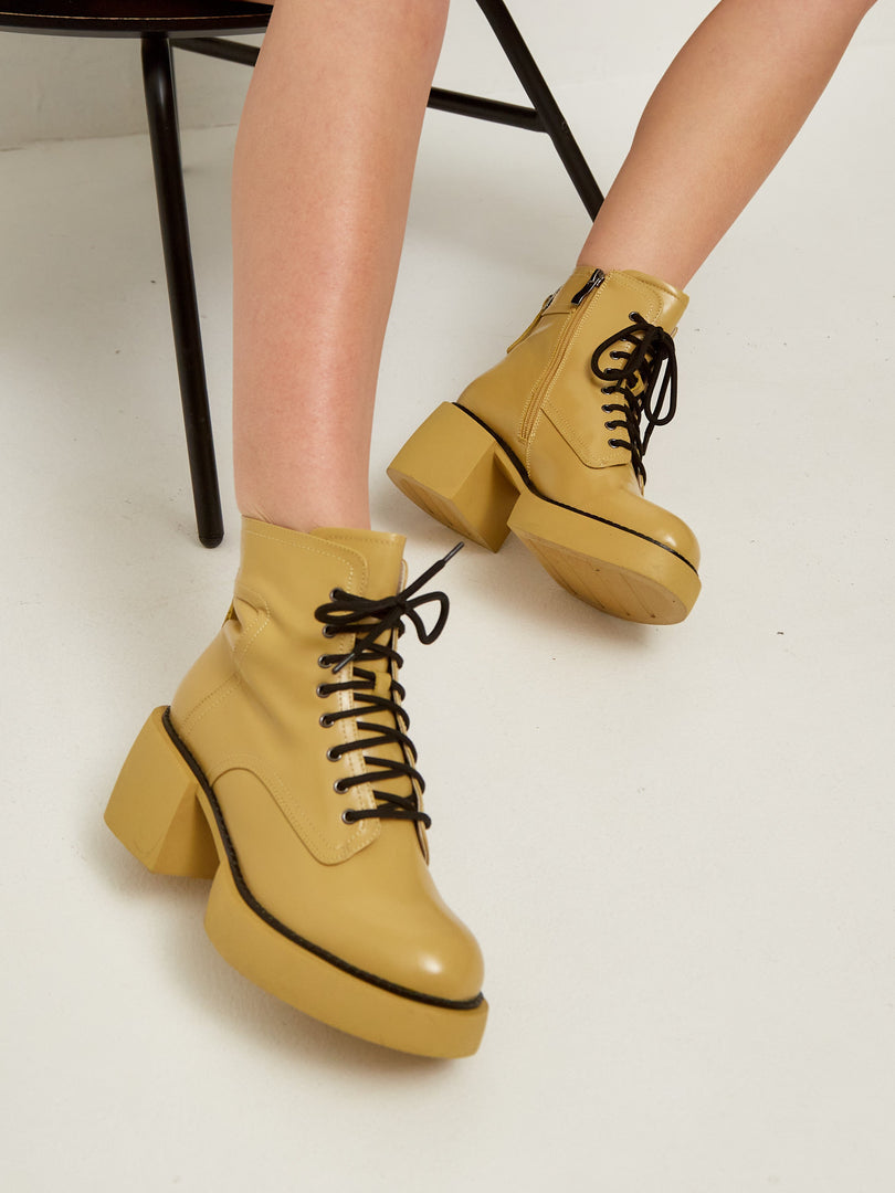 Chic Ankle Boots - Yellow