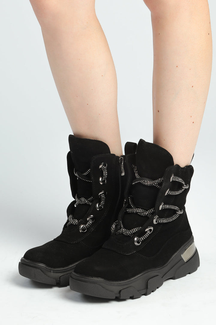 Bottes d'hiver en daim noir pour femmes - durables, chaudes et confortables