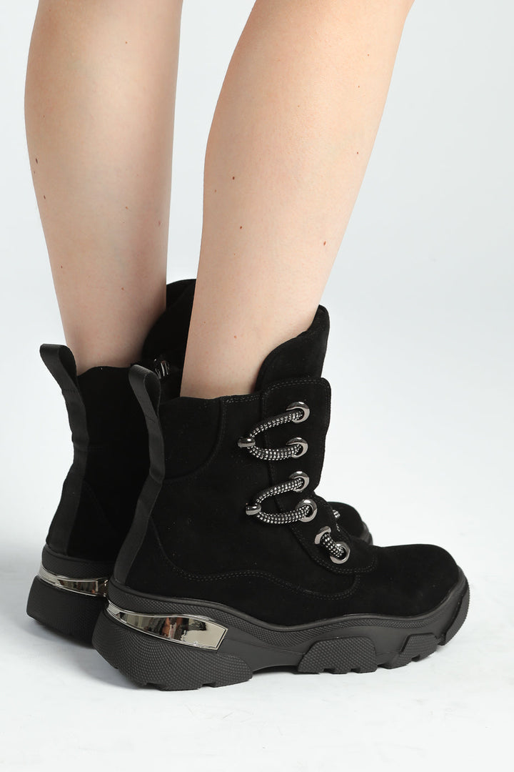 Bottes d'hiver en daim noir pour femmes - durables, chaudes et confortables