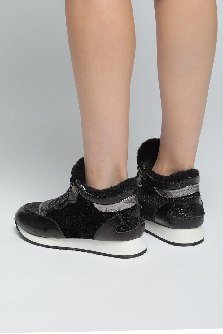 Merino Wool Fur Lined Sneakers - Black
