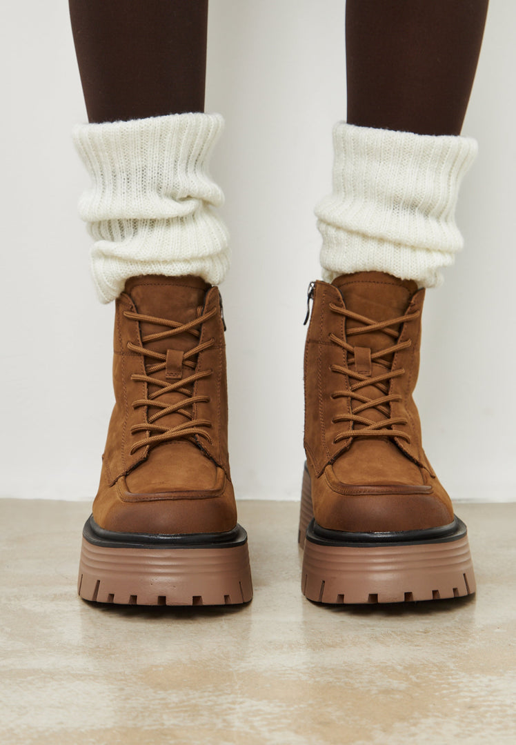 Lässige Plateau-Stiefeletten