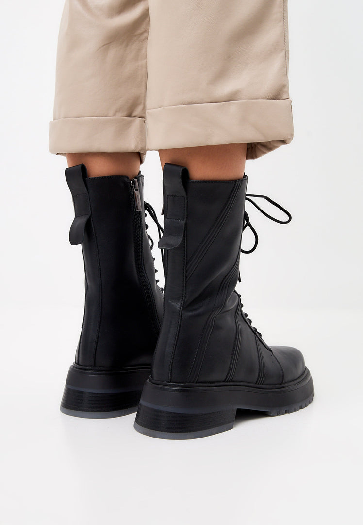 Ankelstøvler med snøre i læder - Sort