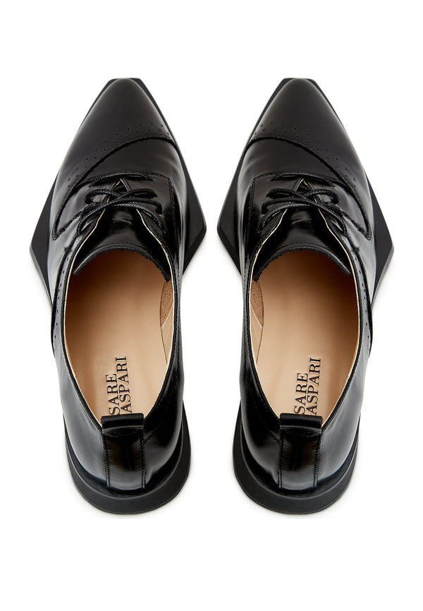 Pointed Lace-Up Brogues - Black