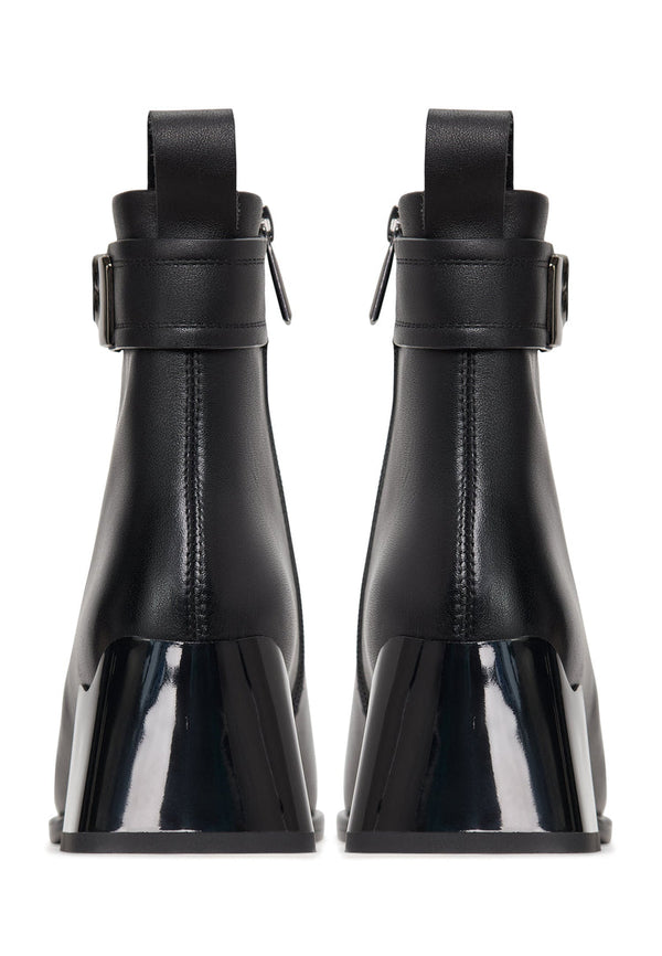 Sleek Leather Ankle Boots Vika - Black