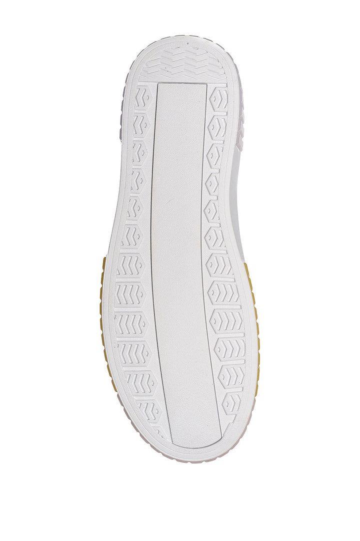 Baskets en cuir aux accents pastel