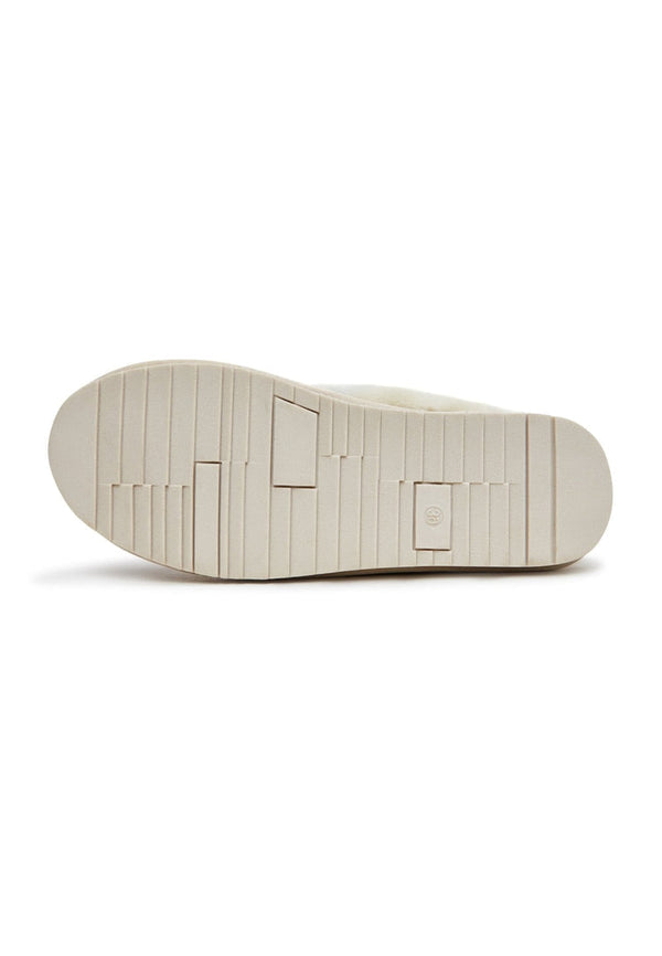 Warm Padded Loafers - Off White