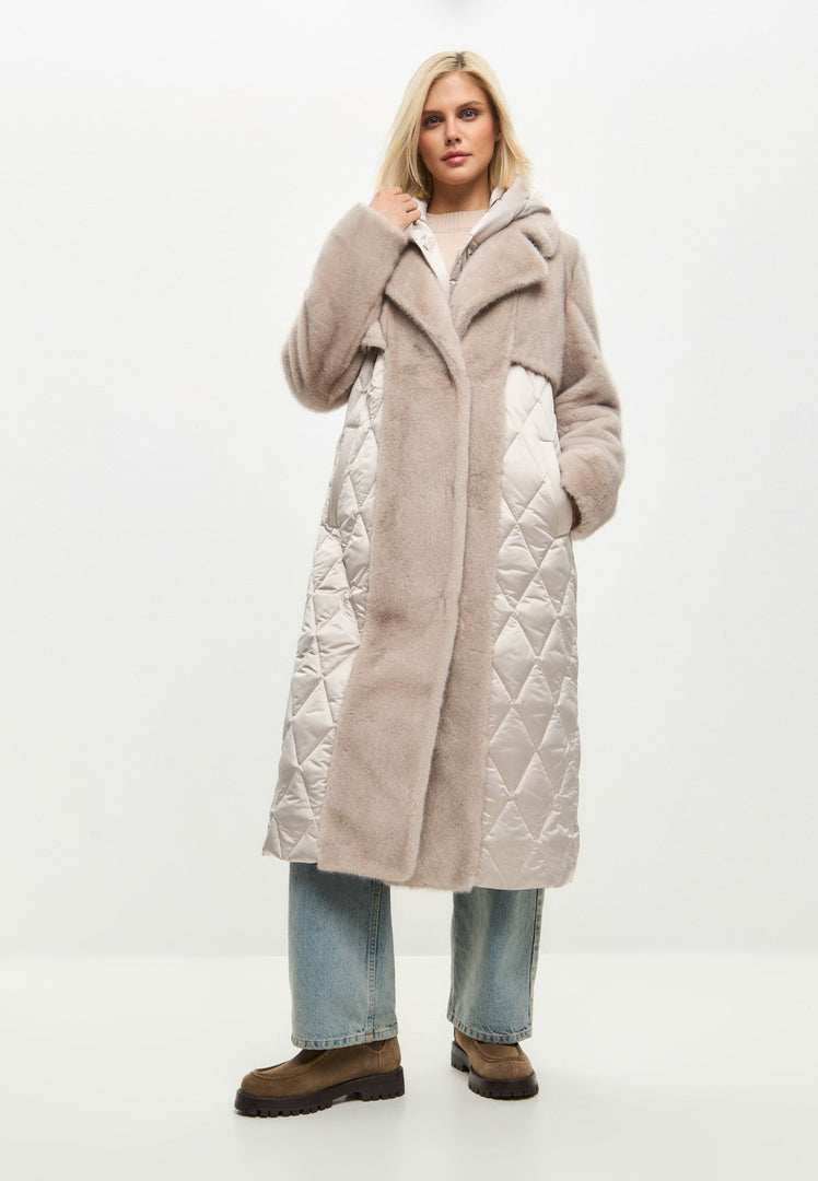 Abrigo acolchado de piel sintética negro para mujer con cinturón | Chic Winter Outerwear