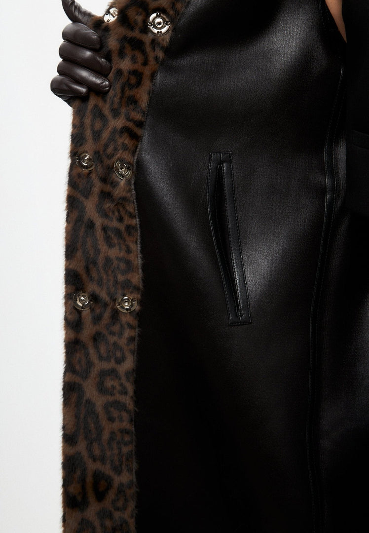 Odwracalny długi zimowy płaszcz ze sztucznego futra