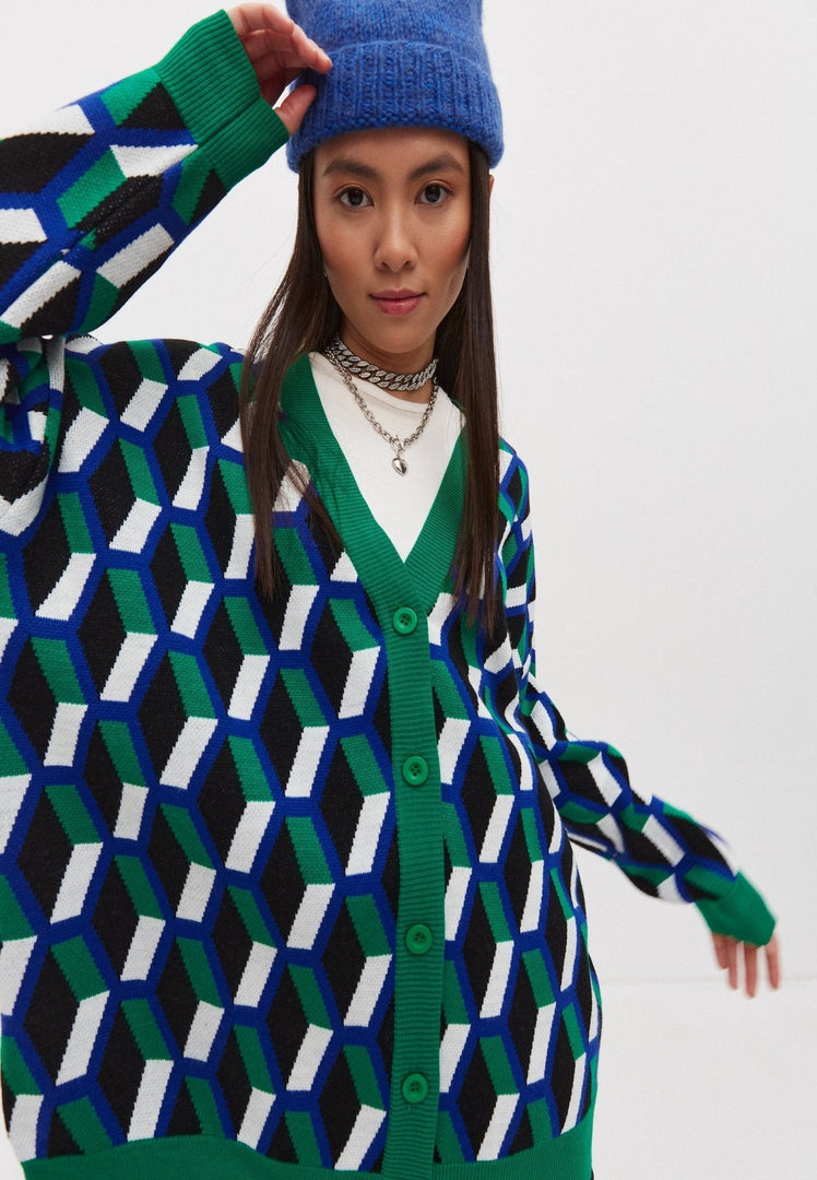 A stylish and affordable V-neck cardigan for both men and women.