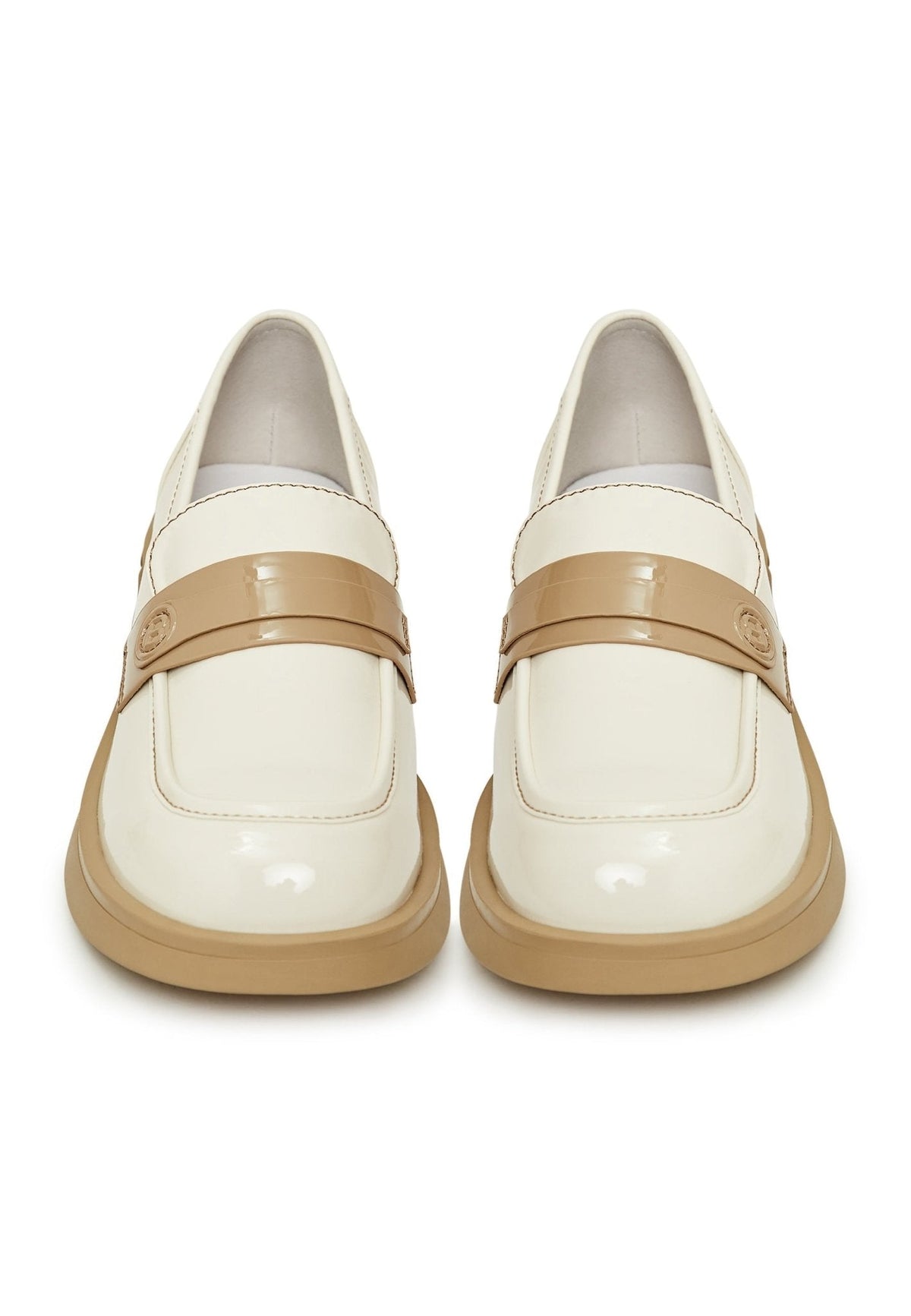 Loafers aus Lackleder - Beige