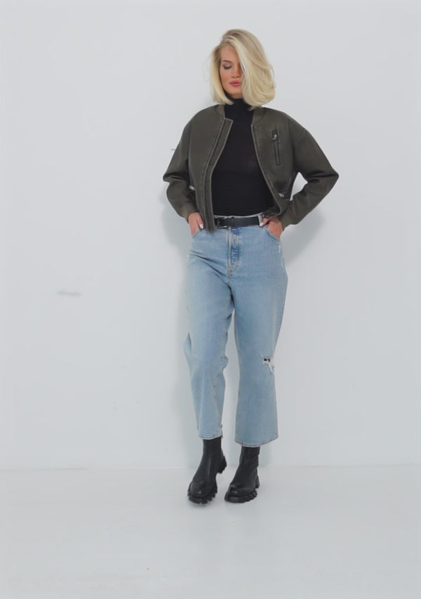 Läderstövlar med platt sula