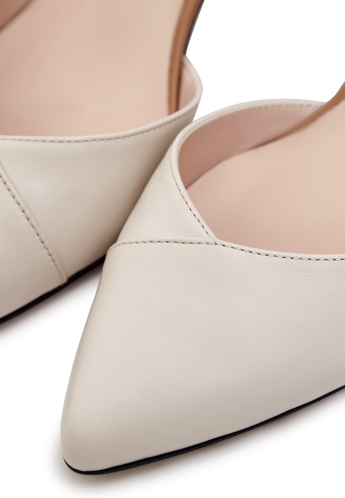 Escarpins en cuir à talons hauts